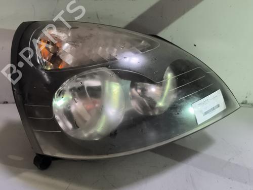 Højre forlygte RENAULT CLIO II (BB_, CB_) 1.2 16V (BB05, BB0W, BB11, BB27, BB2T, BB2U, BB2V, CB05,... (75 hp) 23967424