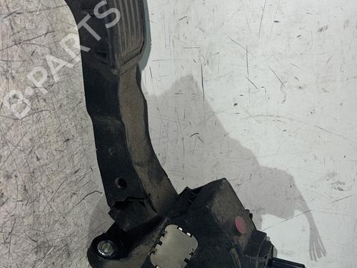 Pedal Pedal TOYOTA AVENSIS Estate (_T27_) 2.0 D-4D (ADT270_, ADT270R) (126 hp) 28354058 28354058