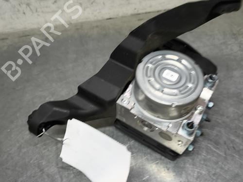 Used ABS pump ABS pump BMW 2 Active Tourer (F45) 218 d xDrive (150 hp) 33870338 33870338