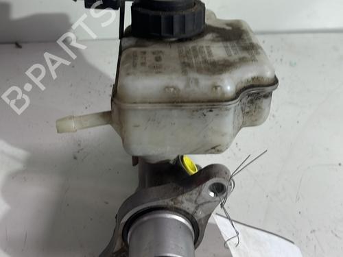 Used Brake master cylinder Brake master cylinder VW CADDY III Box Body/MPV (2KA, 2KH, 2CA, 2CH) 1.6 TDI (102 hp) 21696470 21696470