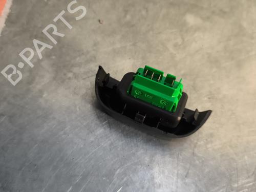 Used Left front window switch Left front window switch CITROËN C1 (PM_, PN_) 1.0 (68 hp) 30553053 30553053