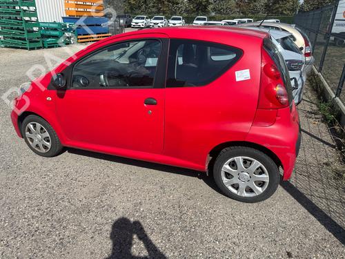 Used Parts PEUGEOT 107 (PM_, PN_) 1.0 4994685
