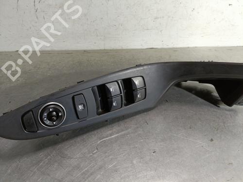Left front window switch HYUNDAI i30 Estate (GD) 1.6 CRDi | BP29082383I27 - Image 2