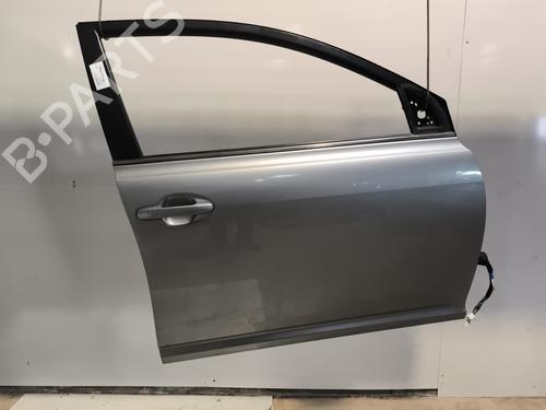 Right front door TOYOTA AVENSIS Estate (_T25_) 2.2 D-CAT (ADT251_, ADT251R) 6700105050