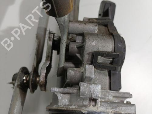 Used Front wiper motor Front wiper motor CITROËN C3 II (SC_) 1.4 HDi 70 (SC8HZC, SC8HR0, SC8HP4) (68 hp) 21694044 21694044