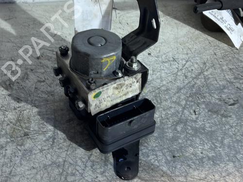 Used ABS pump RENAULT KANGOO Express (FW0/1_) 1.5 dCi 90 (FW0G, FW05, FW08, FW11) (90 hp) 22789573