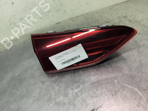 Feu de coffre gauche VW POLO VI (AW1, BZ1, AE1) 1.0 TSI (110 hp) 32994566