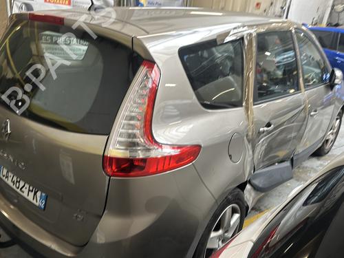 Right taillight RENAULT SCÉNIC III (JZ0/1_) 1.5 dCi | BP31662997C35 