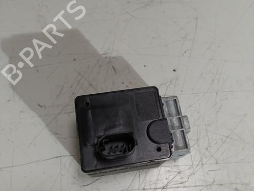 Used Electronic module Electronic module RENAULT CLIO IV Grandtour (KH_) 1.5 dCi 90 (KHN3, KHN4) (90 hp) 21693907 21693907