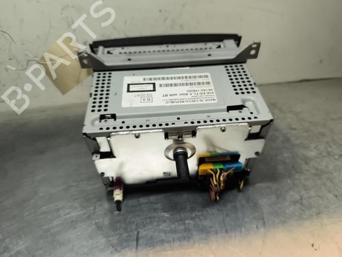 Used Radio Radio KIA CEE'D Hatchback (ED) 1.6 CRDi 115 (115 hp) 32993857 32993857