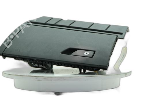 Used Glove box Glove box 38230028 38230028