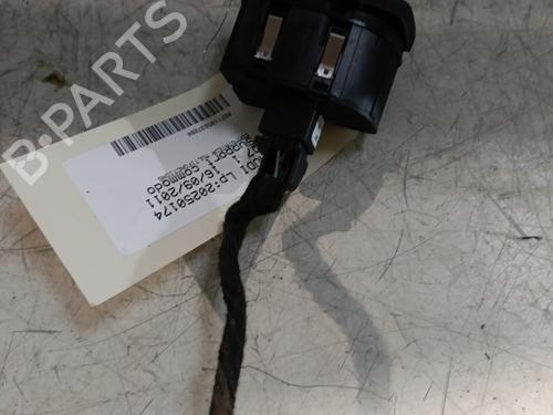 Switch AUDI Q7 (4LB) 3.0 TDI quattro | BP28173029I30 
