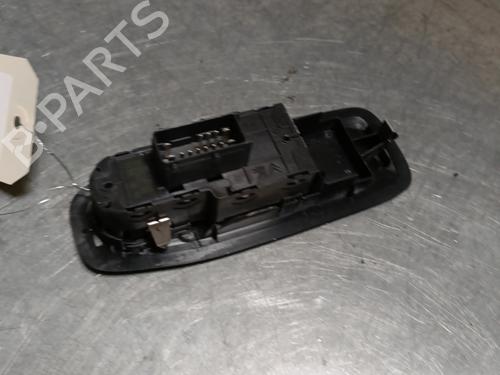 Used Left front window switch PEUGEOT 208 I (CA_, CC_) 1.6 HDi (92 hp) 28443796