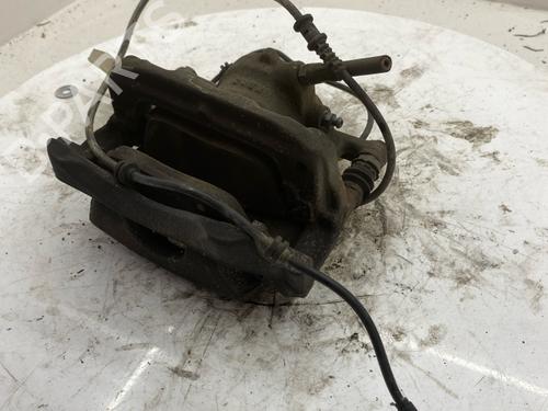 Used Right front brake caliper Right front brake caliper MERCEDES-BENZ CLA Shooting Brake (X117) CLA 200 CDI / d (117.908) (136 hp) 40492555 40492555