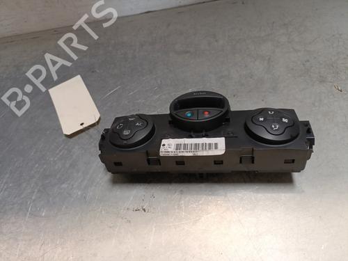 Climate control RENAULT MEGANE II Saloon (LM0/1_) 1.5 dCi (LM0F, LM0T, LM2B) | BP28077834I5 - Image 3