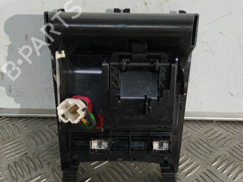 Used Ashtray Ashtray VW GOLF VI (5K1) 2.0 TDI (110 hp) 21724071 21724071