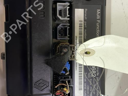 Used Radio Radio RENAULT CLIO IV Grandtour (KH_) 1.5 dCi 90 (KHN3, KHN4) (90 hp) 23822644 23822644