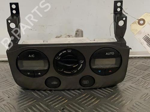 Used Climate control NISSAN PRIMERA Hatchback (P11) 1.8 16V (114 hp) 21699464