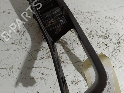 Used Left front window switch CHEVROLET ORLANDO (J309) 2.0 D (131 hp) 23822258