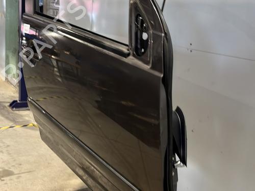 Right front door CITROËN C-CROSSER (VU_, VV_) 2.2 HDi | BP29422515C3 