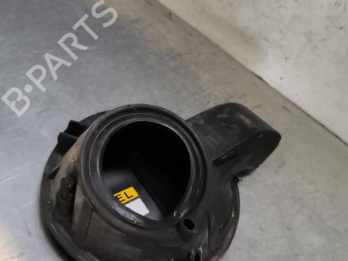 fuel-flap-peugeot-2008-i-cu_-2013-28443838 main image