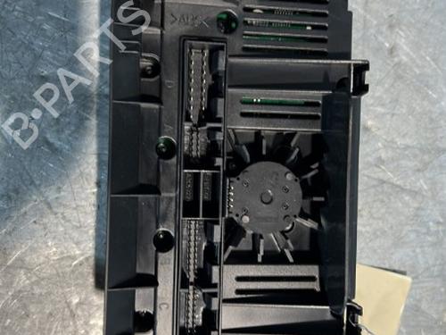 Used Climate control Climate control AUDI A3 Sportback (8PA) 2.0 TDI 16V (140 hp) 21713414 21713414