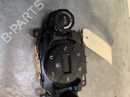 Used Climate control FORD FIESTA VI (CB1, CCN) 1.0 EcoBoost (100 hp) 30491564