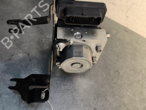 Used ABS pump RENAULT CAPTUR I (J5_, H5_) 1.3 TCe 130 (J5NJ, J5NE) (131 hp) 30491496