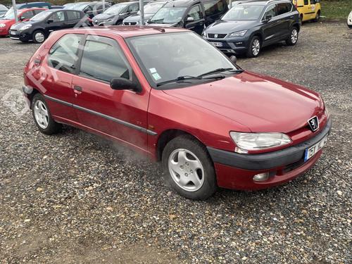 Left mirror PEUGEOT 306 Hatchback (7A, 7C, N3, N5) 1.6 | BP21700724C26 