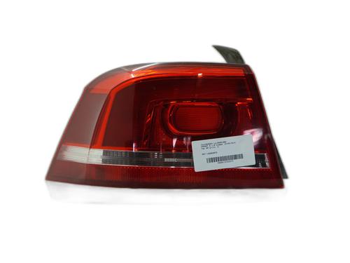 Left taillight VW PASSAT B7 (362) 1.6 TDI | BP39640471C34 - Image 4
