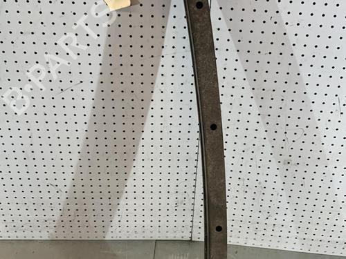 Used Front bumper reinforcement Front bumper reinforcement 21698674 21698674