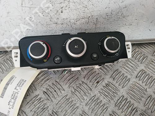 Used Climate control Climate control RENAULT MEGANE III Hatchback (BZ0/1_, B3_) 1.5 dCi (BZ0C) (90 hp) 21718808 21718808