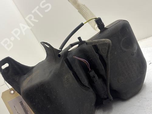 Used Windscreen washer tank Windscreen washer tank 39640323 39640323