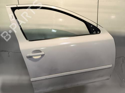 Used Right front door SKODA OCTAVIA II Combi (1Z5) 2.0 TDI 16V 4x4 (140 hp) 23822992