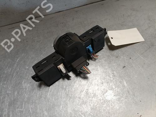 climate-control-renault-clio-iii-br01-cr01-2005-2006-2007-2008-2009-2010-2011-2012-2013-2014-28173165 main image