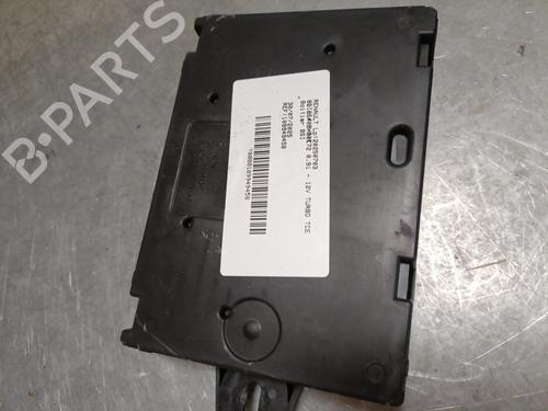 Used Fuse box RENAULT CLIO IV (BH_) 0.9 TCe 90 (BHNF, BHMA, BHMH, BHJK, BHJR) (90 hp) 28077962