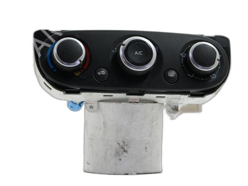 climate-control-renault-clio-iv-bh_-2012-2013-2014-2015-2016-2017-2018-2019-2020-2021-36014989 main image