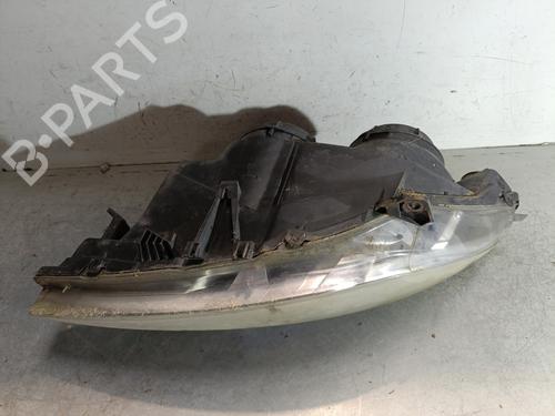 Used Right headlight Right headlight PEUGEOT 307 (3A/C) 2.0 HDi 110 (107 hp) 29082289 29082289