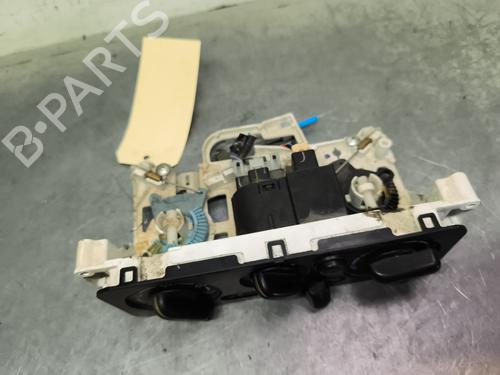 Used Climate control Climate control SUZUKI JIMNY Closed Off-Road Vehicle (SN) 1.5 DDiS 4WD (SN415D) (65 hp) 32995597 32995597