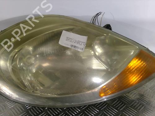 Used Right headlight Right headlight RENAULT TRAFIC II Van (FL) 2.0 dCi 90 (FL0H, FL00, FL01, FL0M, FL0P, FL0S) (90 hp) 22032070 22032070
