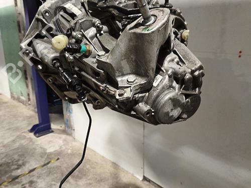 Gearbox RENAULT MEGANE IV Hatchback (B9A/M/N_) 1.5 Blue dCi 115 (B9A6) | BP39972451M3 - Image 4