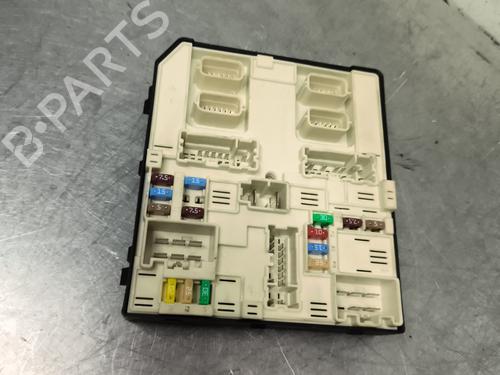 Used Fuse box Fuse box RENAULT KANGOO Express (FW0/1_) 1.5 dCi 90 (FW0G, FW05, FW08, FW11) (90 hp) 32994180 32994180