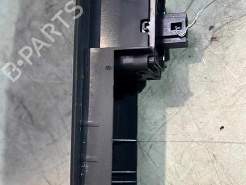 Used Right front window switch Right front window switch RENAULT MEGANE III Hatchback (BZ0/1_, B3_) 1.5 dCi (BZ09, BZ0D, BZ1W, BZ29, BZ14) (110 hp) 27328212 27328212