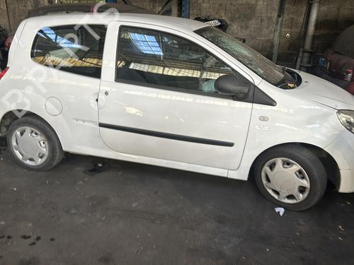 Luftventilen RENAULT TWINGO II (CN0_) 1.2 (CN0D) | BP32996370I21 - Image 9