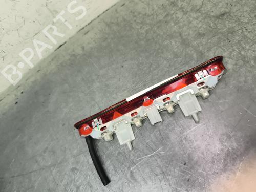 Used Third brake light Third brake light CITROËN C3 III (SX) 1.2 THP 110 (SXHNPS, SXHNZT, SXHNZ6) (110 hp) 31041648 31041648