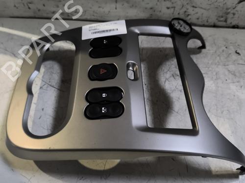 Used Switch DACIA DUSTER (HS_) 1.5 dCi (86 hp) 25624852