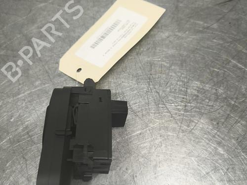 switch-mini-mini-countryman-f60-2016-32996465 main image