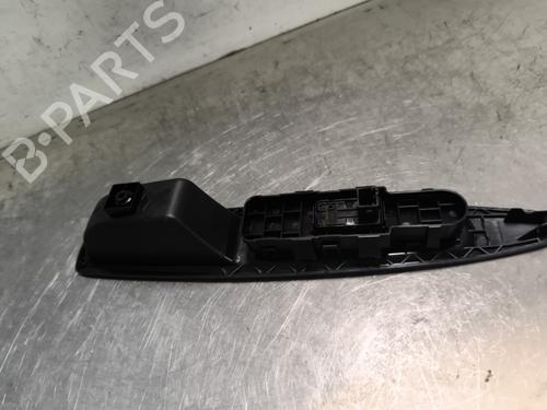 Right front window switch CITROËN C4 I (LC_) 1.4 16V | BP28442844I26