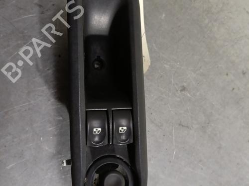 left-front-window-switch-renault-twingo-ii-cn0_-2007-29081976 main image
