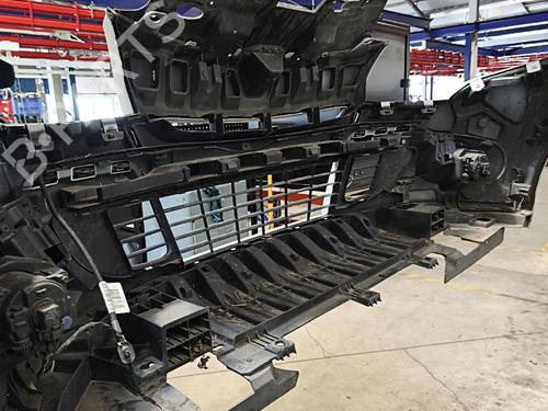 Used Front bumper Front bumper 39640433 39640433